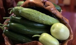 贵州网红大叔吃瓜